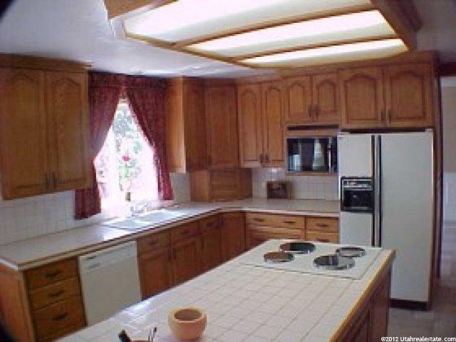 2650 E Field Point Cir S, Sandy, UT 84092 — photo 2
