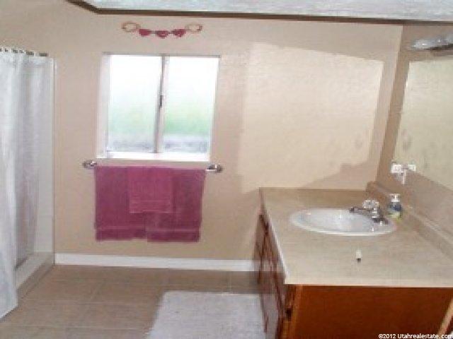 648 N 500 E, Roosevelt, UT 84066 — photo 8