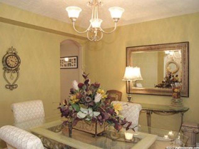453 Mapleberry Ct, Draper, UT 84020 — photo 2