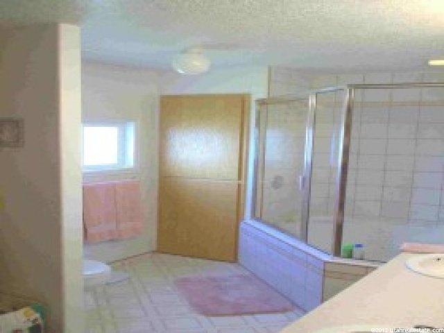 572 Hollow Ridge Dr, Hyrum, UT 84319 — photo 3
