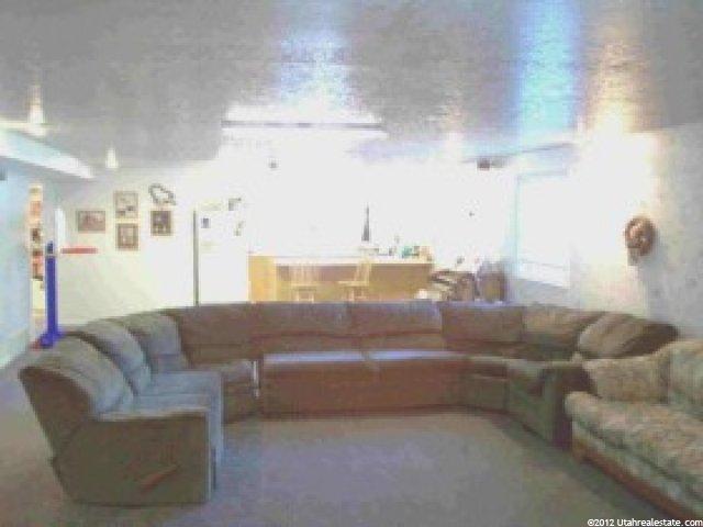 572 Hollow Ridge Dr, Hyrum, UT 84319 — photo 8