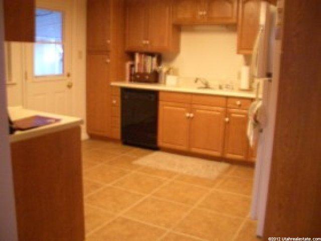 1382 Hudson St, Ogden, UT 84404 — photo 3