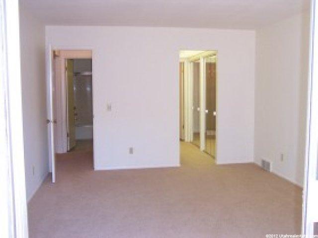 4863 S 1690 E, Holladay, UT 84117 — photo 3