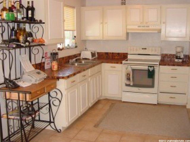 1617 N 550 W, Clinton, UT 84015 — photo 3