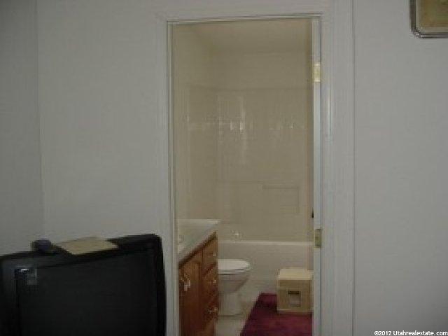 966 S Hillside Dr, Garden City, UT 84028 — photo 5