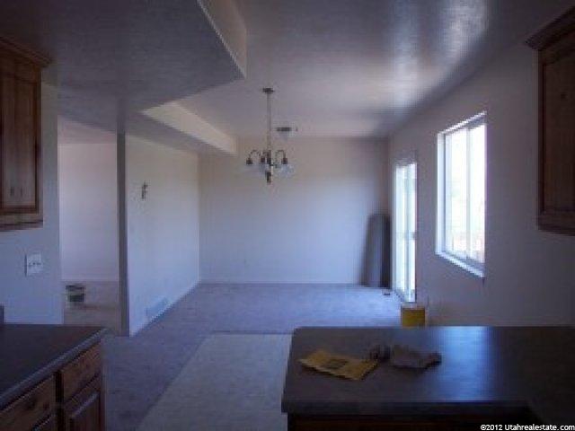 1914 N 2895 W, Clinton, UT 84015 — photo 4