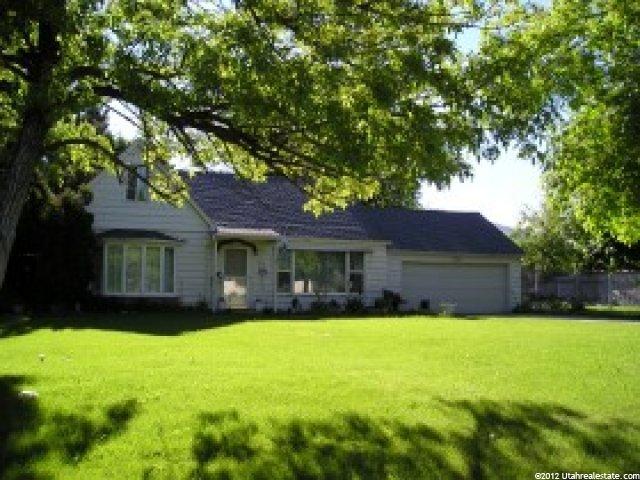 105 S 400 E, Hyrum, UT 84319 — photo 3