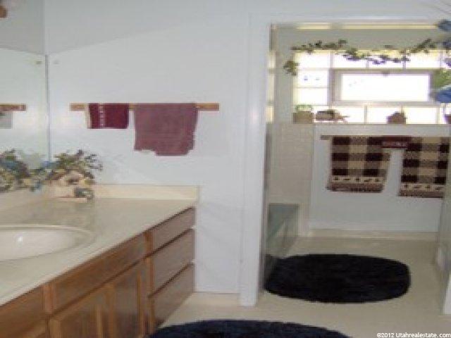 1075 Henderson Dr, Ogden, UT 84404 — photo 7