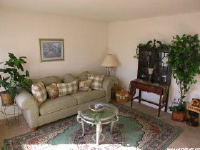 2033 S 875 E, Clearfield, UT 84015 — photo 3