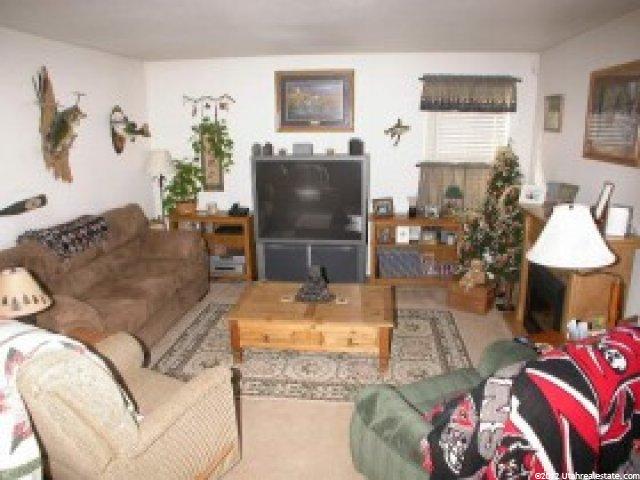 2033 S 875 E, Clearfield, UT 84015 — photo 4