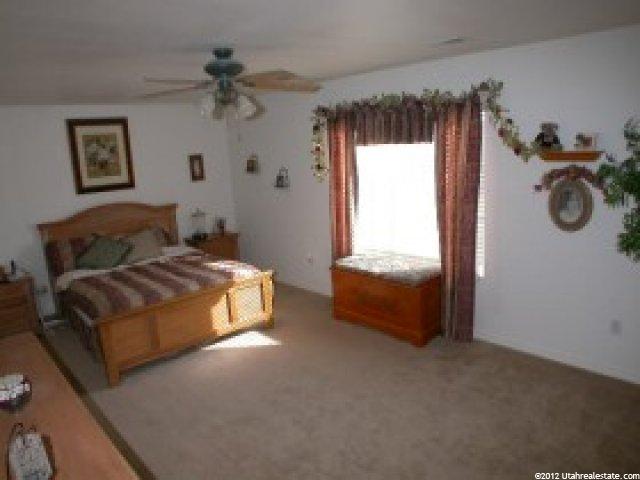 2033 S 875 E, Clearfield, UT 84015 — photo 6