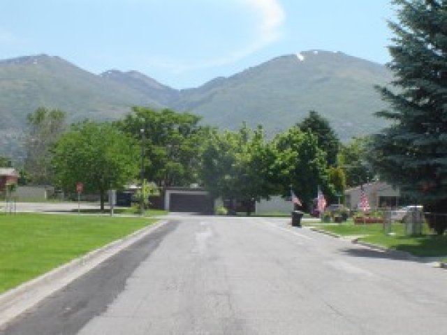 395 W 740 S, Bountiful, UT 84010 — photo 6