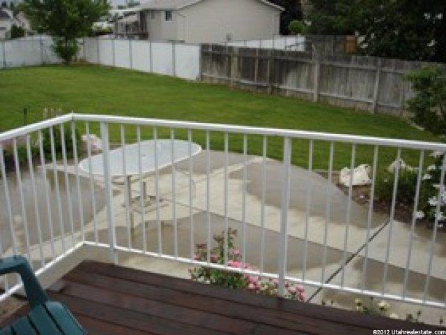 389 S 1050 E, Layton, UT 84041 — photo 6