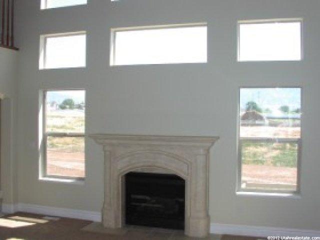 860 N 3550 W, Layton, UT 84041 — photo 4