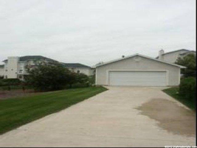 731 E Center St, Providence, UT 84332 — photo 8
