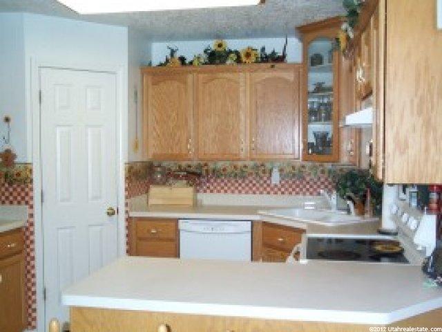 460 W 225 S, Providence, UT 84332 — photo 3