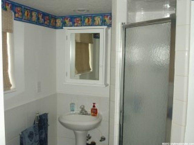 4772 Oxford Dr, Ogden, UT 84403 — photo 6