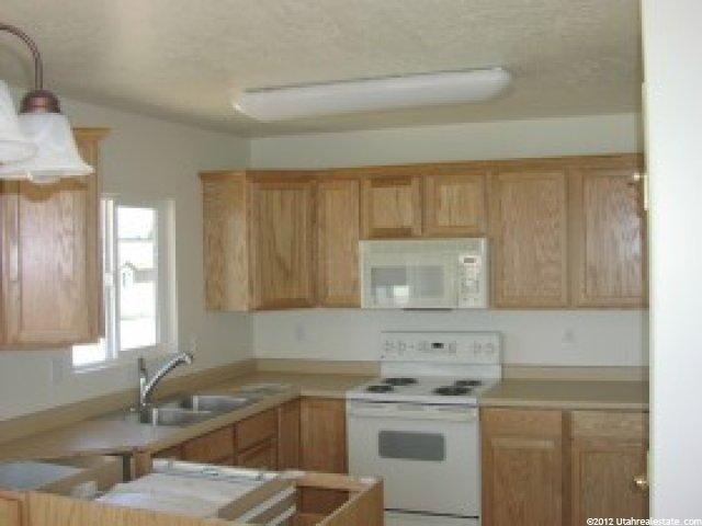 2602 W 2580 N, Clinton, UT 84015 — photo 4