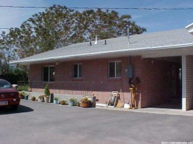 357 W Main St, Grantsville, UT 84029 — photo 2