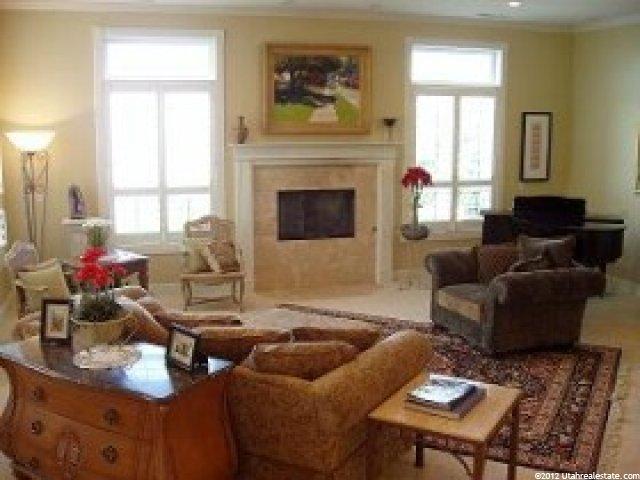 3878 Highland Ct, Bountiful, UT 84010 — photo 2