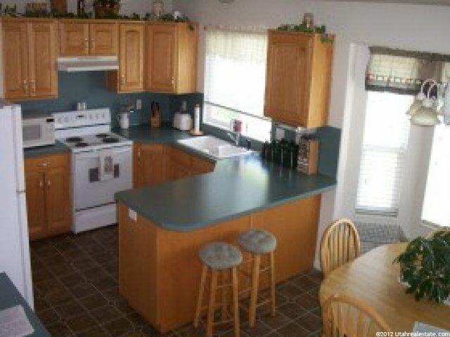 1452 N 2725 W, Layton, UT 84041 — photo 7