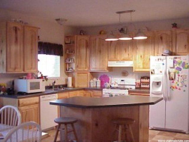 231 S 200 E, Manti, UT 84642 — photo 4