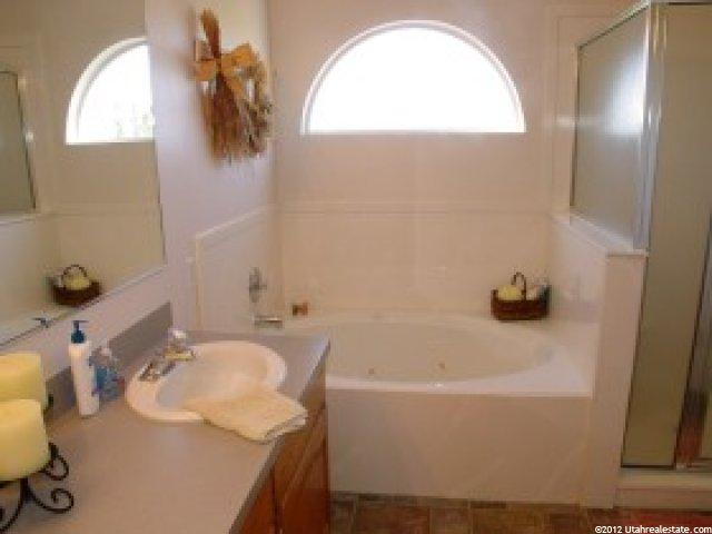 4631 W 4275 S, West Haven, UT 84401 — photo 8