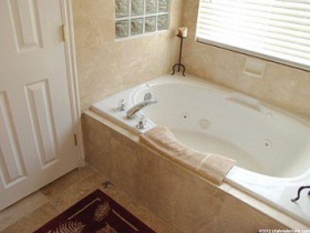 448 Brewster Dr, Draper, UT 84020 — photo 6