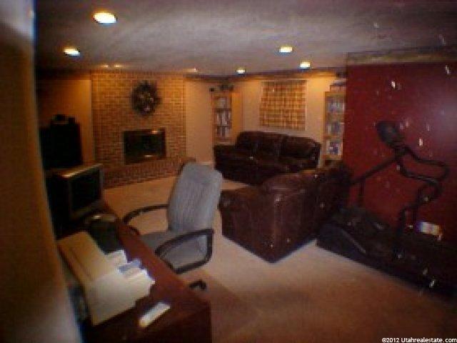 2125 S Elaine Dr, Bountiful, UT 84010 — photo 7