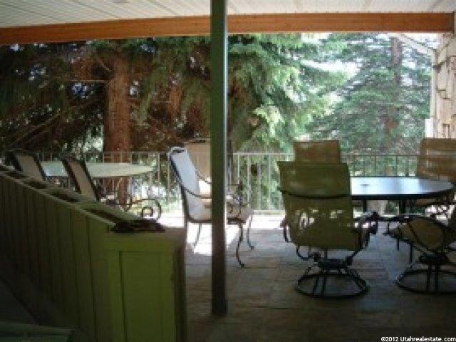 1275 Canyon Park Rd, Bountiful, UT 84010 — photo 3
