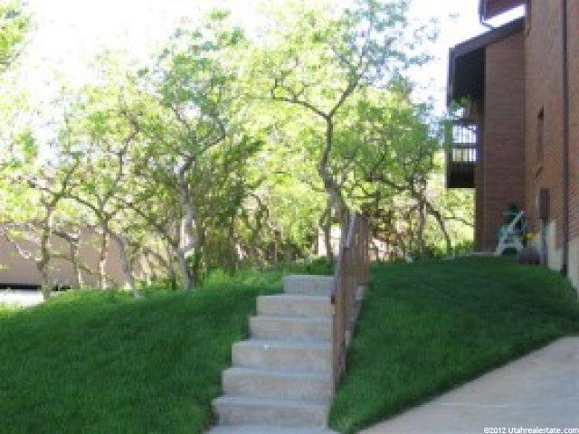 921 E Ashley Cir S, Bountiful, UT 84010 — photo 2