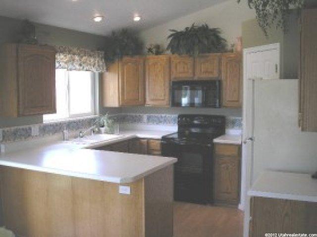 851 E 2000 N, Lehi, UT 84043 — photo 2