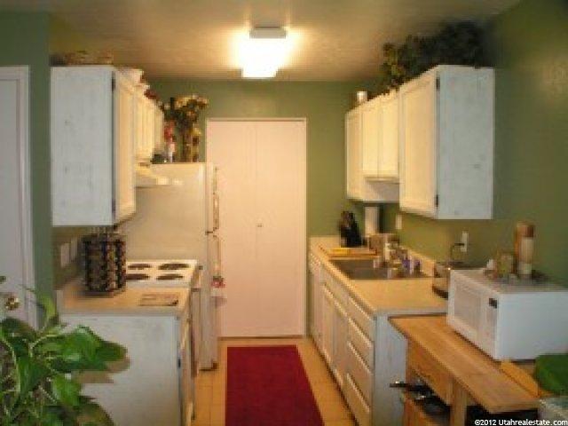 561 E Cobblestone Dr W, Midvale, UT 84047 — photo 5