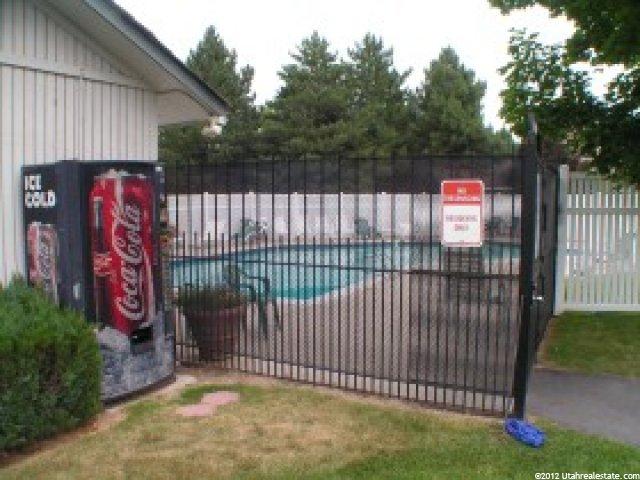 561 E Cobblestone Dr W, Midvale, UT 84047 — photo 8