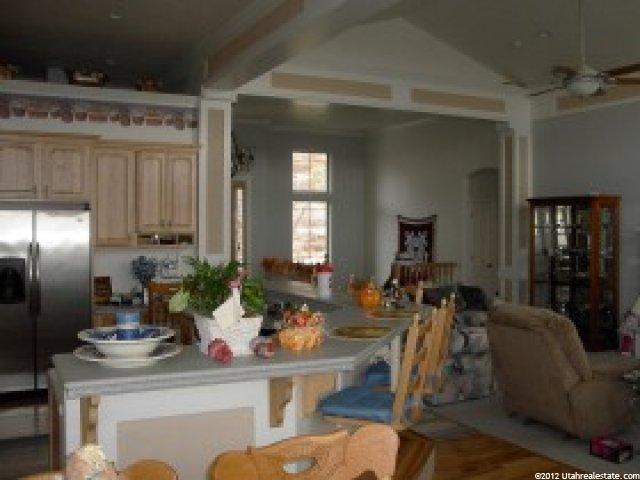 5517 S Skyline Dr E, Ogden, UT 84403 — photo 3