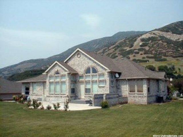 5517 S Skyline Dr E, Ogden, UT 84403 — photo 4