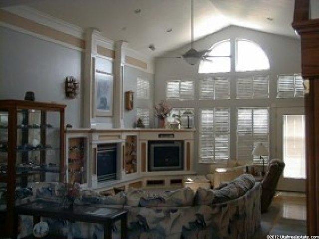 5517 S Skyline Dr E, Ogden, UT 84403 — photo 6