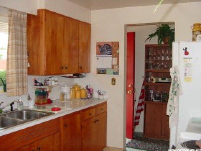161 N Fowler Ave, Ogden, UT 84404 — photo 2