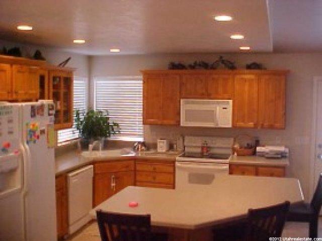 1408 W 2275 S, Syracuse, UT 84075 — photo 4