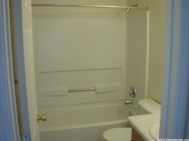 2553 W 2650 N, Clinton, UT 84015 — photo 8