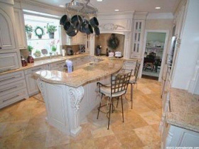 8042 Saddle Brook Cir, Sandy, UT 84093 — photo 3