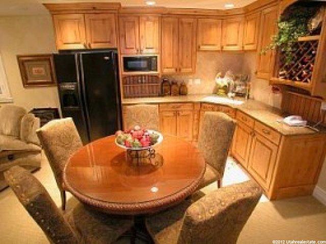 8042 Saddle Brook Cir, Sandy, UT 84093 — photo 7