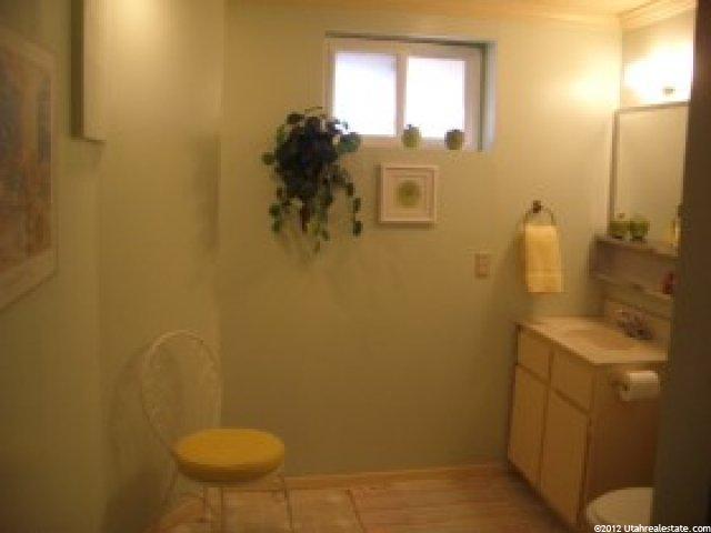 1065 Sharron Ct, Ogden, UT 84404 — photo 4
