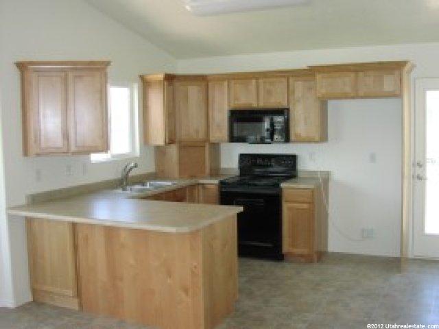 2416 W 2650 N, Clinton, UT 84015 — photo 4