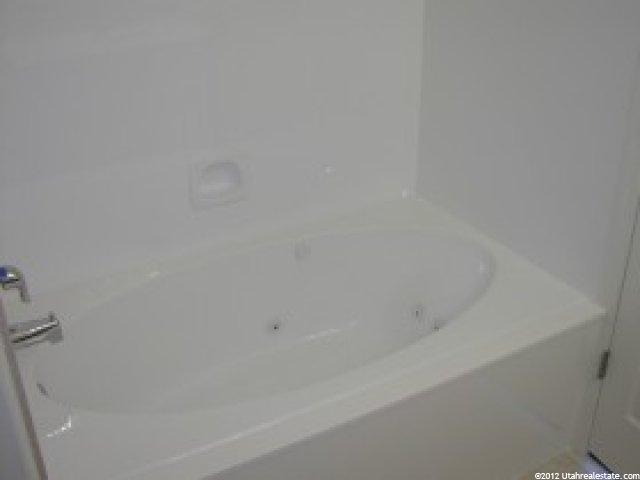 2416 W 2650 N, Clinton, UT 84015 — photo 7