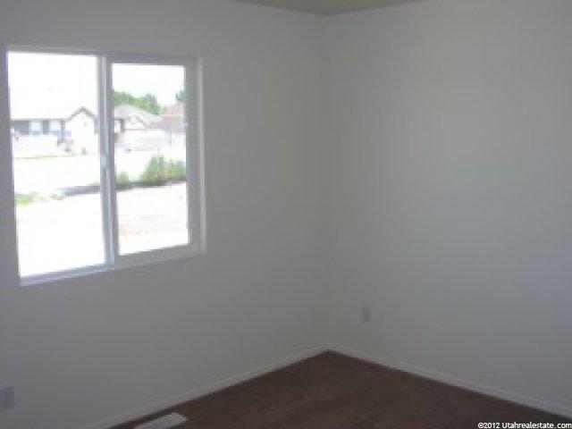 2416 W 2650 N, Clinton, UT 84015 — photo 8