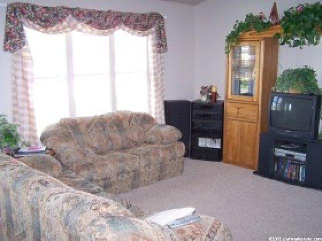 2384 S 950 W, Syracuse, UT 84075 — photo 6