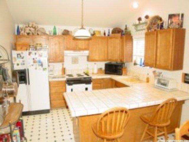 9485 S 2280 E, Sandy, UT 84092 — photo 2