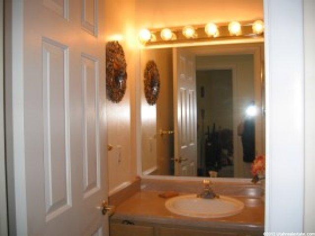 584 Briarsprings Cir, Midvale, UT 84047 — photo 7