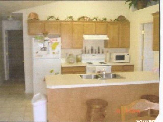 143 N Lynne School Ln, Ogden, UT 84404 — photo 2